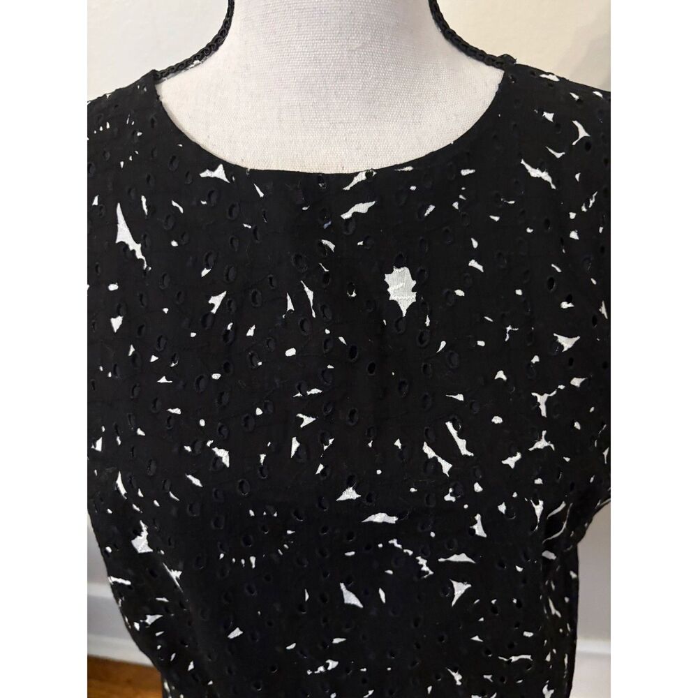 Ann Taylor Black Eyelet Sleeveless Peplum Top | Size M